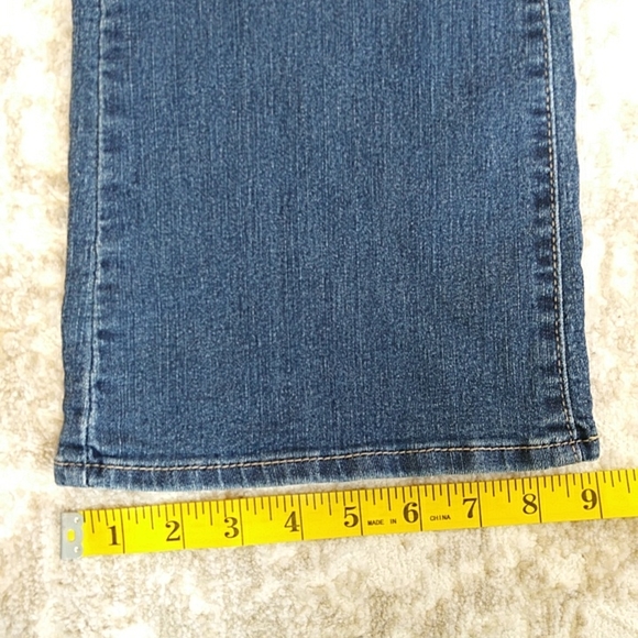 Signature Levi Strauss & Co. Modern Bootcut Jeans 4M Blue - Picture 8 of 14
